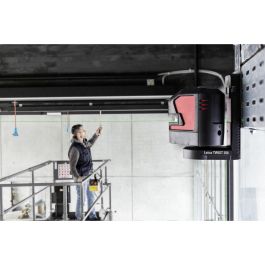 Nivel láser de líneas Leica Geosystems L2G