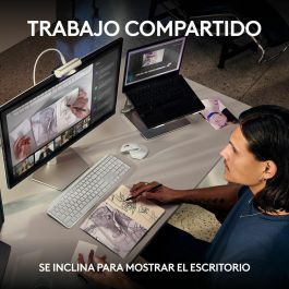 Logitech Brio 705 Cámara Web 4K Master Series Grafito, 3840 x 2160, 30 fps, Zoom 4x, Tapa de Privacidad, USB-C 960-001559