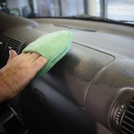 Sonax SX03443000 Limpiador y Protector de Interiores Coche Plástico Efecto Mate Sin Silicona Antiestático Repele Polvo Aroma Vainilla