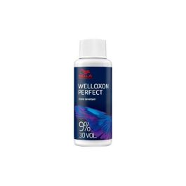 Wella Welloxon Perfect 9% 30 Vol. 60 ml - Oxidante en crema para coloración y decoloración Precio: 1.79000019. SKU: B1CHSMX6CT