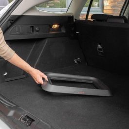 Armster Cesta Rojo V01763 para Compra en Coche, Adaptador Antideslizante, Diseño Moderno, 92.3% Plástico Reciclado, Fácil Limpieza