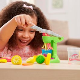 Play-Doh F7396 Set Actividades Mercado de Granjeros con Plastilina y Herramientas para Crear Frutas y Vegetales