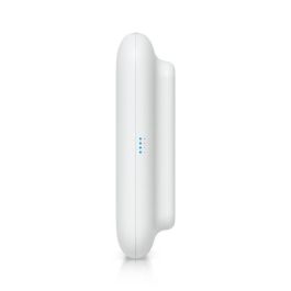 Ubiquiti WiFi 7, 4 spatial streams, 2.5 GbE RJ45 port, PoE+, 19W, IPX6, UV-stabilized polycarbonate, aluminum alloy, white Ubiquiti WiFi 7, 4 spatial streams, 2.5 GbE RJ45 port, PoE+, 19W, IPX6, UV-stabilized polycarbonate, aluminum alloy, white