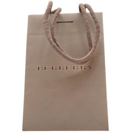 Burberry, Bolsa de cartón GWP Precio: 25.7900005. SKU: B1EJ7DDQAQ