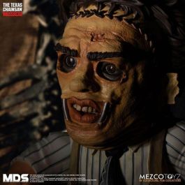 MEZCO TOYZ Figura articulada Leatherface La Matanza de Texas 15cm con accesorios