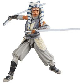 HASBRO Figura Ahsoka Tano (Peridea) Star Wars The Black Series 15cm Articulada con Sables de Luz