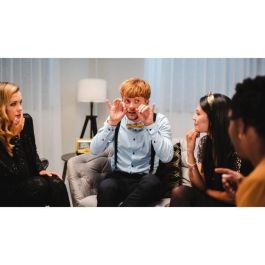 Dujardin Party & Co Original Edición 30 Aniversario - Juego de mesa con desafíos de mimos, quiz, dibujo y palabras prohibidas - A partir de 10 años