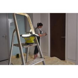 Ryobi RYO4892210239747 Foco LED 360° 18V con 4 paneles de luz y 3 intensidades: 3.500 / 2.000 / 1.000 / 500 lúmenes