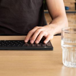 R-Go Tools Ergonomic keyboard R-Go Compact Break, compact keyboard with break software, AZERTY (BE), Bluetooth, black R-Go Tools Ergonomic keyboard R-Go Compact Break, compact keyboard with break software, AZERTY (BE), Bluetooth, black