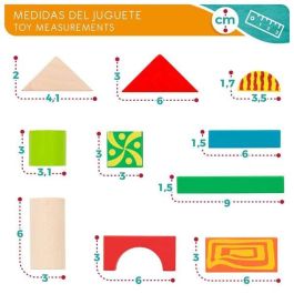 Construccion con 50 bloques de madera en cubo. Construccion con 50 bloques de madera en cubo.