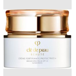 CLE DE PEAU Beaute Crema Solar Protectora 50 gr CLE DE PEAU Beaute Crema Solar Protectora 50 gr Precio: 110.49999994. SKU: B1GTCSMYE6