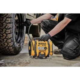 Compresor de Aire Dewalt DCC018N 50 L