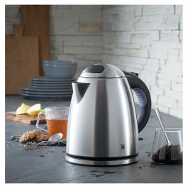 WMF Stelio 0413010012 Hervidor de Agua 1.2 L 2400 W Negro y Acero Inoxidable con Filtro Antical, Apagado Automático y Base Giratoria 360°