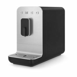 Smeg Cafetera Superautomática Negra BCC11BLMEU Precio: 430.58999984. SKU: B14AZFFYG5