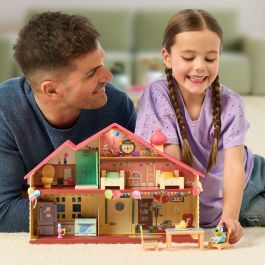 Moose Casa de Celebraciones de Bluey, Playset con 11 Accesorios, Muebles Extraíbles y 1 Figura Exclusiva de Bluey para Niños +3 Años