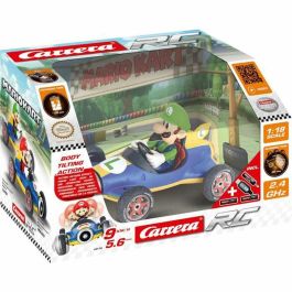 CARRERA - Mario Kart (TM) Mach 8 Luigi Remote Control Car