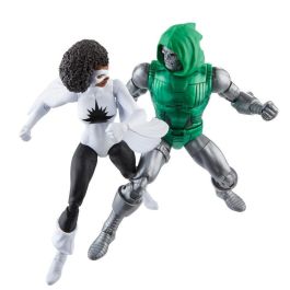 Hasbro Figura Captain Marvel vs Doctor Doom Avengers Marvel Beyond Earths Mightiest Los Vengadores 15cm articulada