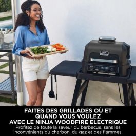 Ninja OG850EU Barbacoa y Ahumador Eléctrico para Exterior Woodfire Pro XL con Termómetro y Freidora de Aire