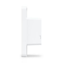 Ubiquiti AirMax NanoStation Loco, 93 x 40 x 36.5 mm, 82 g, IP55, RJ45, BLE 4.1, 48V DC