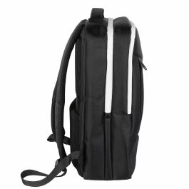 Konix Mochila de transporte Mythics Titan para Consola PS5 y accesorios, Volumen 16 L, Blanco y negro