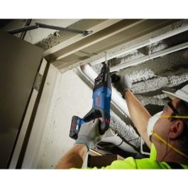 Martillo perforador a batería BOSCH PROFESSIONAL SDS plus GBH 18V-26 D entregado en versión individual en maletín estándar Martillo perforador a batería BOSCH PROFESSIONAL SDS plus GBH 18V-26 D entregado en versión individual en maletín estándar