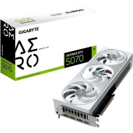 Gigabyte Tarjeta Gráfica GeForce RTX 5070 AERO OC 12GB GDDR7 3x WINDFORCE Blanco GV-N5070AERO OC-12GD Precio: 761.50000003. SKU: B1FEAHNBHD