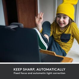 Logitech C505 Webcam HD 720p Gran Angular, Micrófono Omnidireccional Reducción Ruido, Corrección de Luz Auto