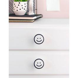 Rei m9 - Blister con 4 pomos redondos para mueble en madera haya, acabado lacado blanco ilustrado, Ø38x22mm Rei m9 - Blister con 4 pomos redondos para mueble en madera haya, acabado lacado blanco ilustrado, Ø38x22mm