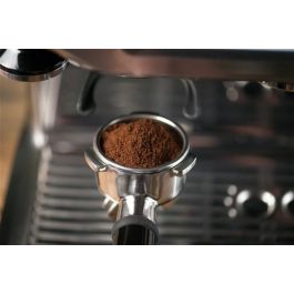Sage SES880BTR4EEU1 Cafetera Barista Touch™ Negra con Pantalla Táctil y Texturización Automática de Leche Sage SES880BTR4EEU1 Cafetera Barista Touch™ Negra con Pantalla Táctil y Texturización Automática de Leche