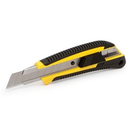 Tajima Cutter 18mm con Autolock y Mango Antideslizante Precio: 7.79000057. SKU: B15SXJ44QA