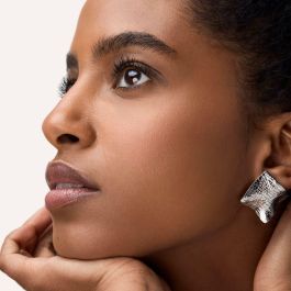 Catrice Tubing Stay In Place Máscara de Pestañas Voluminizadora Negra 11 ml