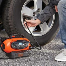 Black + Decker BDCINF18N-QS Inflador Compresor Digital Multifunción, 18V/220V/12V, 11 Bares / 160 PSI, Auto-apagado y 3 Agujas