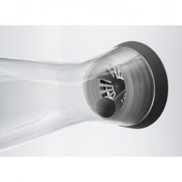 WMF 0617726040 Basic. Jarra de agua de cristal de 1.5 L. Colores: negro y transparente. Ideal para mesa.