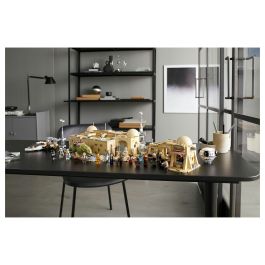 LEGO Star Wars Mos Eisley Cantina 75290 - Juego de Construcción 3187 Piezas con 21 Minifiguras