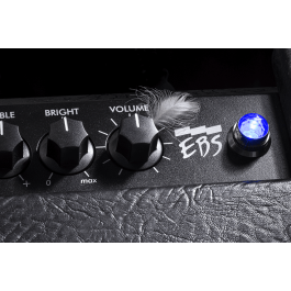 EBS Amplificador Bajo Combo Magni 502 1X15" Tweeter - 500W Neodimio Superligero