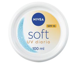 Nivea Soft Crema Hidratante Spf15 100 mL Precio: 5.89000049. SKU: B1A4CSZJGM