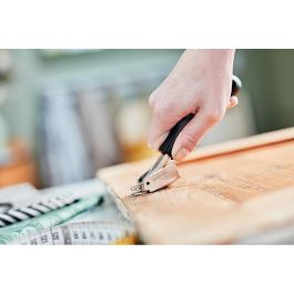 Rapid Extrae grapas R3 20000702 - Práctico con empuñadura firme y mango de tenaza