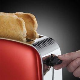 Russell Hobbs 23330-56 Tostador Colours Plus+ Rojo, Tostado Rápido, Función Levantar y Ver, Calientapanecillos, Bandeja Recogemigas