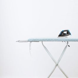 Blaupunkt Plancha de vapor 2600W, suela cerámica, depósito de agua 320 ml