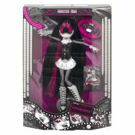 Monster High Muñeca Draculaura Colección Reel Drama. Diseño en Blanco y Negro, Juguete para Niñas y Niños. Edad Mínima Recomendada: 6 Años. Precio: 32.49999984. SKU: B19WXVAN3N