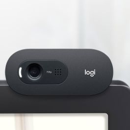 Logitech C505 Webcam HD 720p Micrófono Reducción Ruido, Corrección Luz Auto, Campo Visión 60°, Cable USB-A Largo