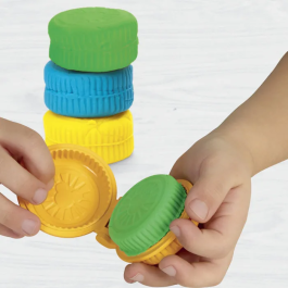 Play-Doh Juego de Plastilina My Garage Disney Junior con Mickey Mouse, Actividades Creativas para Niños, Juguete Educativo para Niños a partir de 2 años