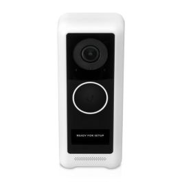 Ubiquiti WiFi 802.11ac, 5MP, 1600x1200 (2MP) HD stream with night vision, PIR motion detection sensor, 118.3 x 46.8 x 25.8 mm Ubiquiti WiFi 802.11ac, 5MP, 1600x1200 (2MP) HD stream with night vision, PIR motion detection sensor, 118.3 x 46.8 x 25.8 mm