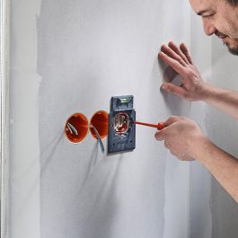 Wolfcraft 5975000 Plantilla para marcar y alinear, para medidas de 71 y 91 mm, obra en seco, instalación de cajas de enchufe e interruptores