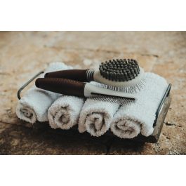 Hunter Peine de Cuidados para Perros y Gatos con Púas Rotatorias, Desenreda Pelaje Medio y Largo, Evita Tirones, Ergonómico, Talla L Marrón