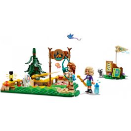 LEGO 42622 Campamento Aventura: Área Tiro Con Arco con mini personajes Autumn y Nova y diana que cae