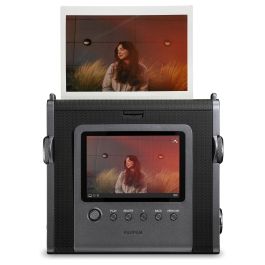 Fujifilm Instax Wide Evo Cámara Instantánea Digital - Negro, Sensor CMOS, Bluetooth 5.1, USB-C, Batería de Ión de Litio
