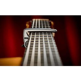 G7TH Cejilla para Guitarra de Cuerdas de Nylon - Plateada