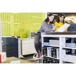 HP CP5225dn Impresora Color LaserJet Professional para Documentos A3 y Pósters, Impresión Versátil y Profesional