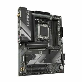 Gigabyte B650 GAMING X AX V2 Placa Base AMD B650 Socket AM5 ATX DDR5 Wi-Fi 6E